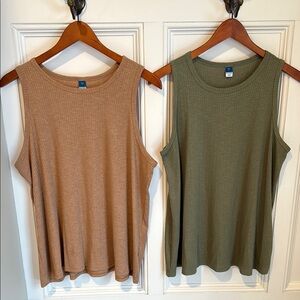 Sleeveless Ribbed Knit Tops - Tan and Green